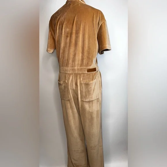 💖NWT RIVET UTILITY ICON VELOUR JUMPSUIT IN CAMEL COLOR SIZE L(10-12) - Picture 6 of 16